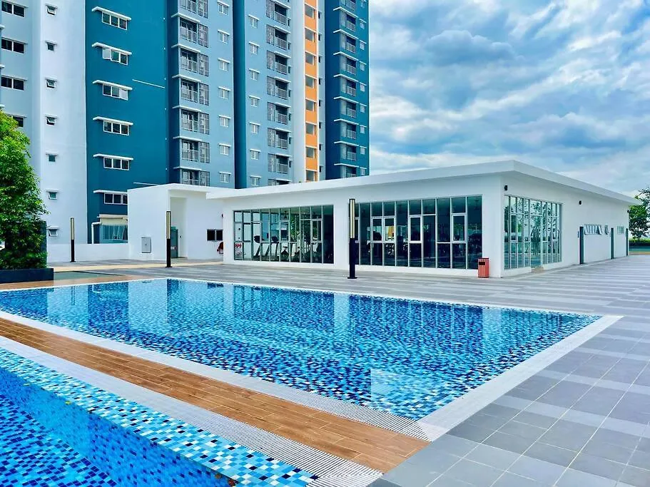 Alanis Suite Cozy 2Br @ Klia Sepang