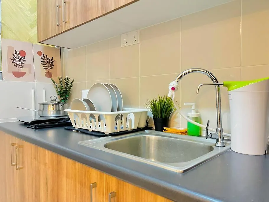 Alanis Suite Cozy 2Br @ Klia Sepang Apartment